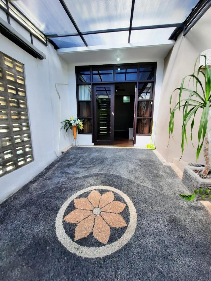 Kuta Regency B10 One Bedroom Villa エクステリア 写真